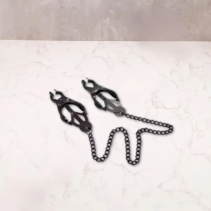 Oxyshop Vibrators Japanese Clover clamps